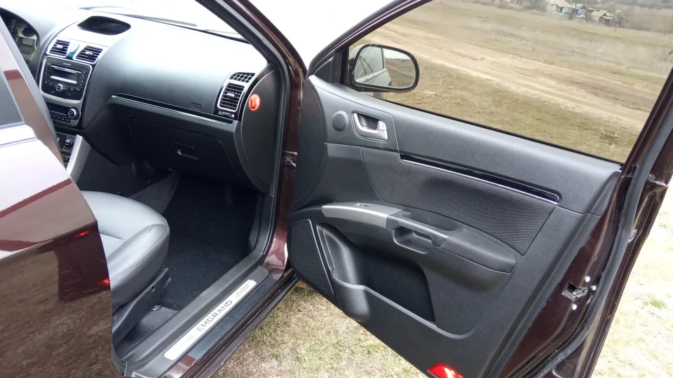 Geely Emgrand EC7 FE-1 4