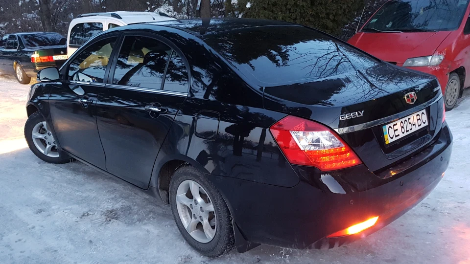 Geely Emgrand EC7 FE-1 2