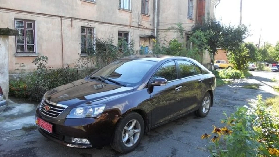 Geely Emgrand EC7 FE-1