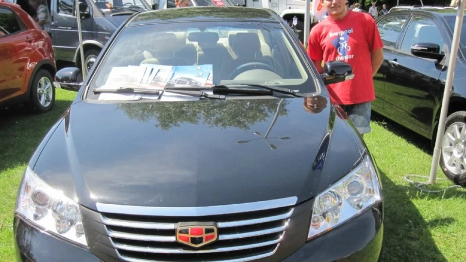 Geely Emgrand EC7 FE-1