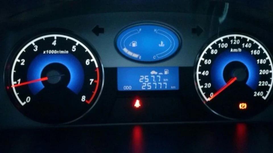 Geely Emgrand EC7 FE-1 5