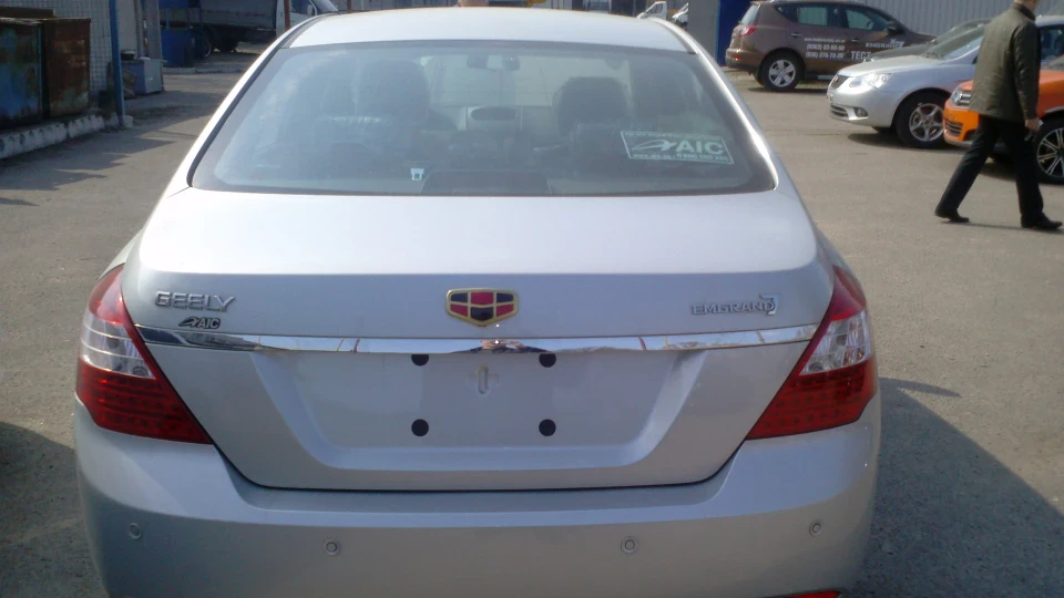 Geely Emgrand EC7 FE-1 4