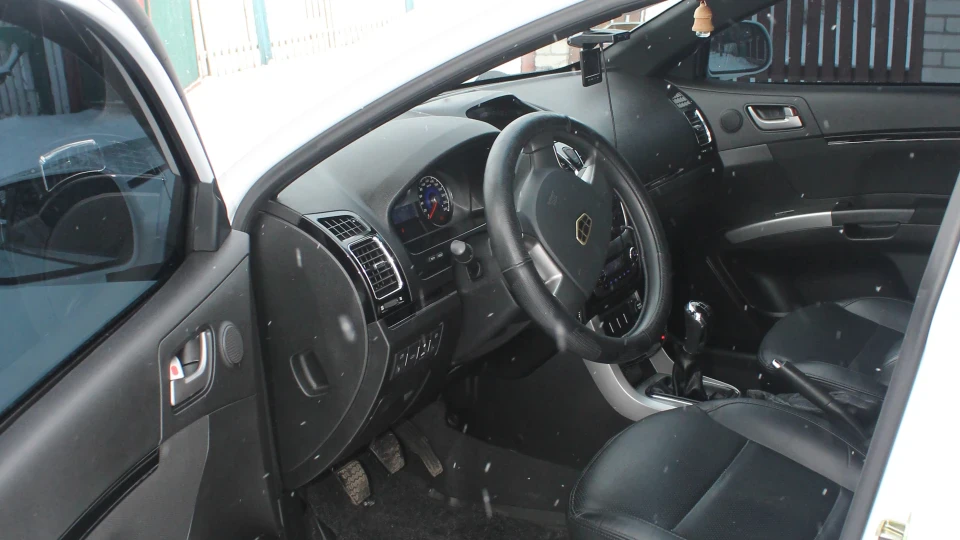 Geely Emgrand EC7 FE-1 3