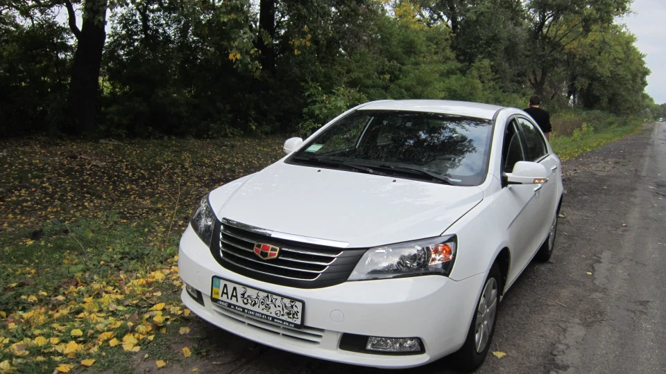 Geely Emgrand EC7 FE-1 2