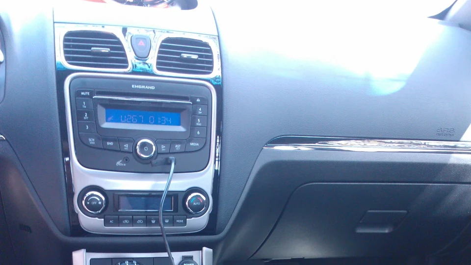 Geely Emgrand EC7 FE-1 3