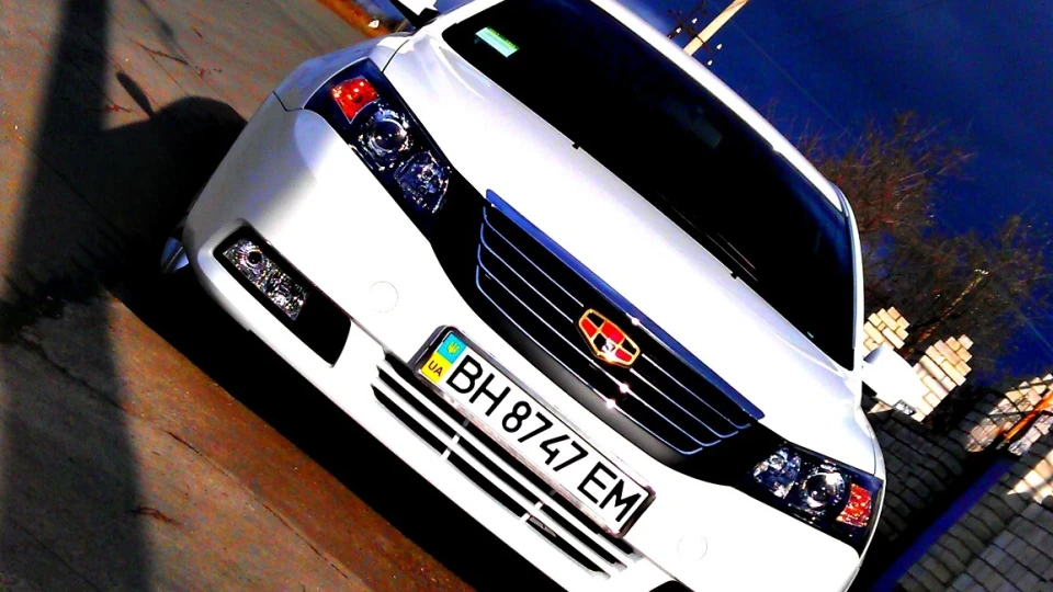 Geely Emgrand EC7 FE-1 2