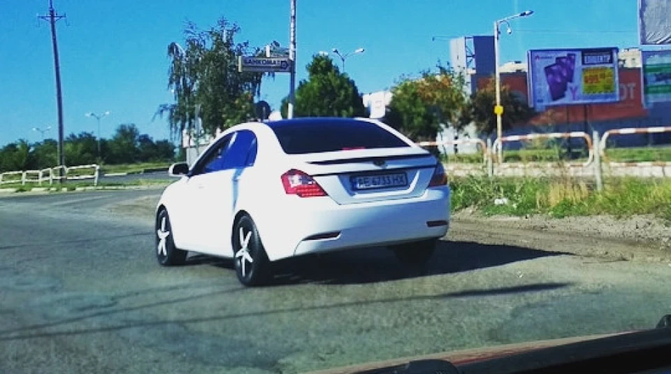 Geely Emgrand EC7 FE-1 "BMF" 5