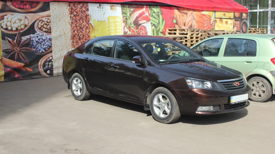 Geely Emgrand EC7 FE-1 Бордовий металік 3