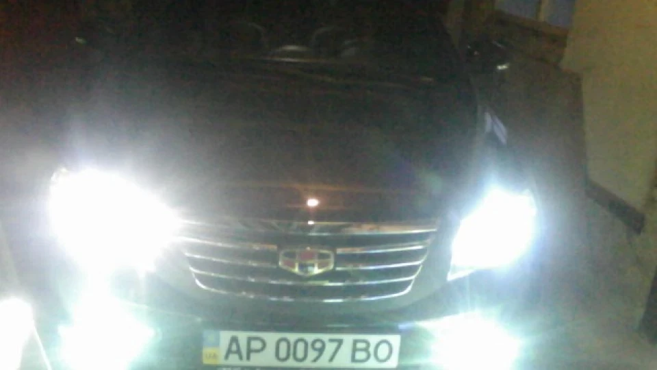 Geely Emgrand EC7 FE-1 CVVT 1.8 комфорт 2