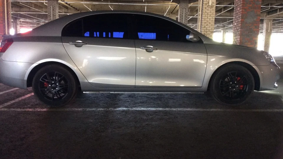 Geely Emgrand EC7 FE-1 Luxury 1.8МT 130 л.с. 2