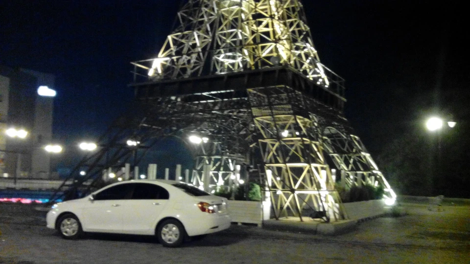Geely Emgrand EC7 FE-1 Maybach Music 3