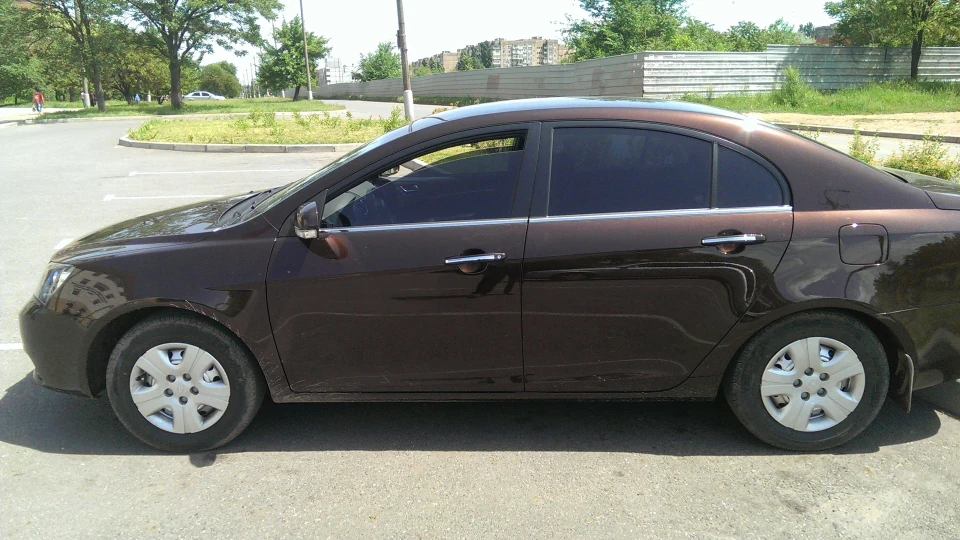 Geely Emgrand EC7 FE-1 Наша красуня!