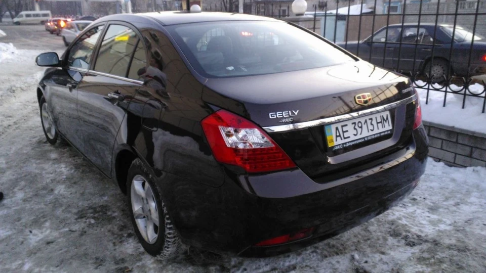 Geely Emgrand EC7 FE-1 Шоколадний 1.5 Комфорт