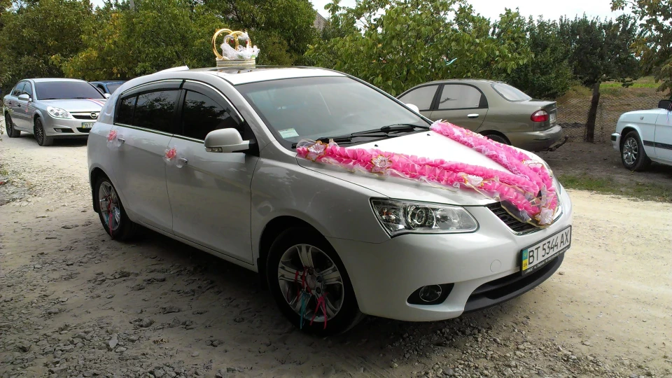 Geely Emgrand EC7 RV 4