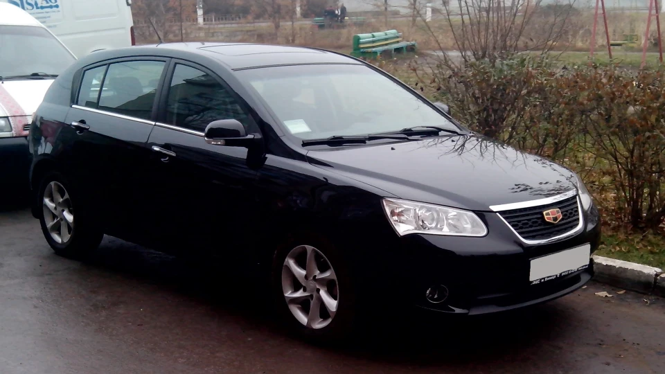 Geely Emgrand EC7 RV