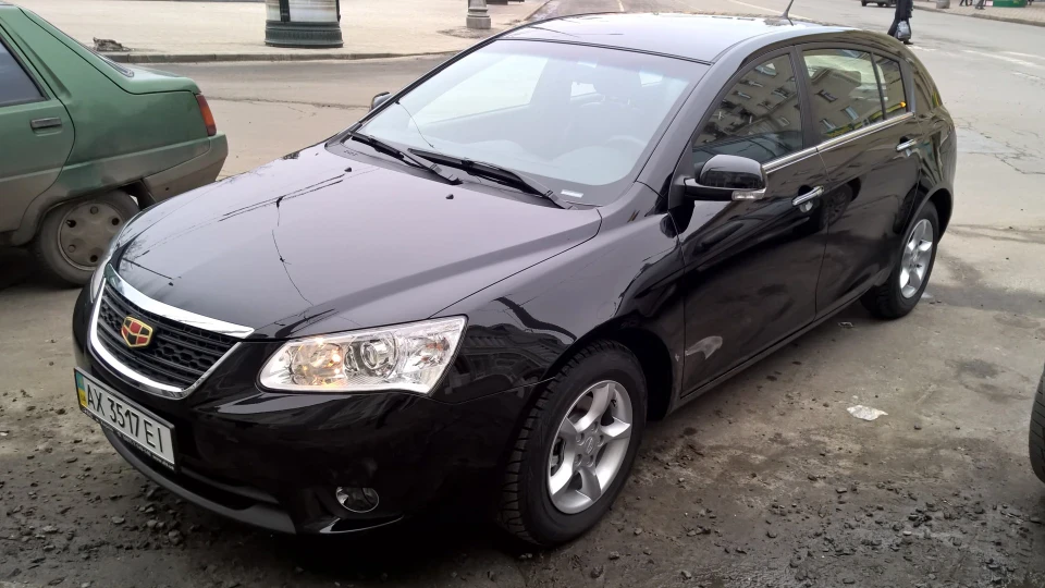 Geely Emgrand EC7 RV Basic (MT)