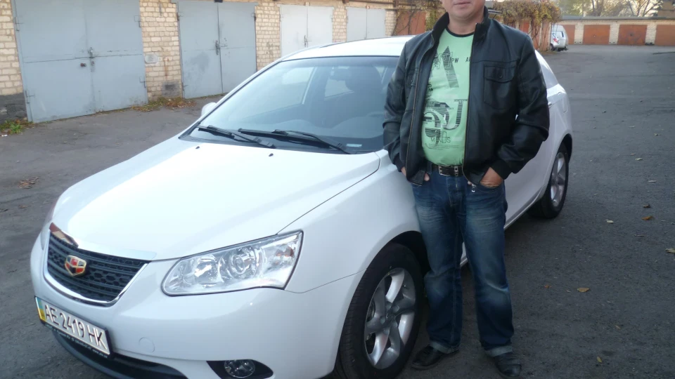 Geely Emgrand EC7 RV білосніжна ема! 2