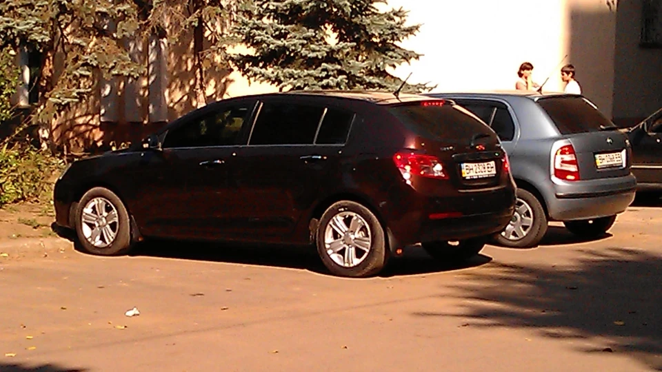 Geely Emgrand EC7 RV Джульєтка 3