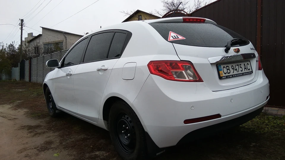 Geely Emgrand EC7 RV Dream 4