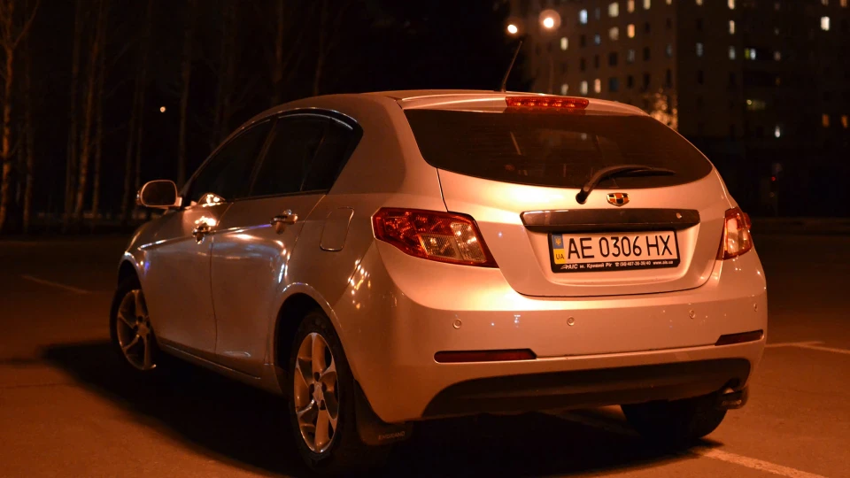 Geely Emgrand EC7 RV Сірий ХЕТЧ 3