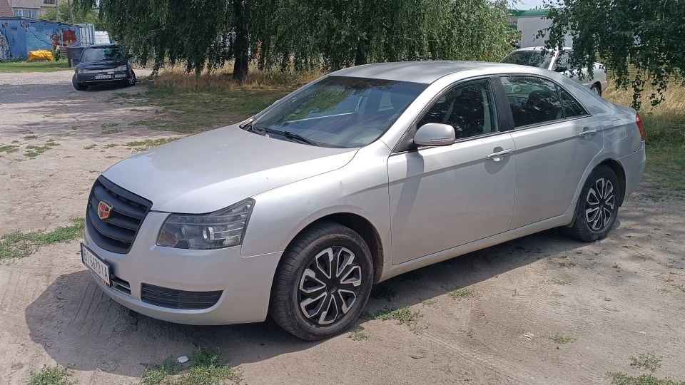 Geely Emgrand EC8