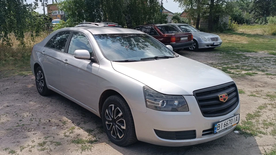 Geely Emgrand EC8 2