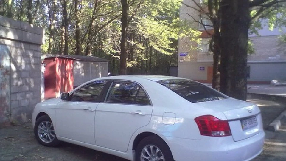 Geely Emgrand EC8 Білий Емігранд 5