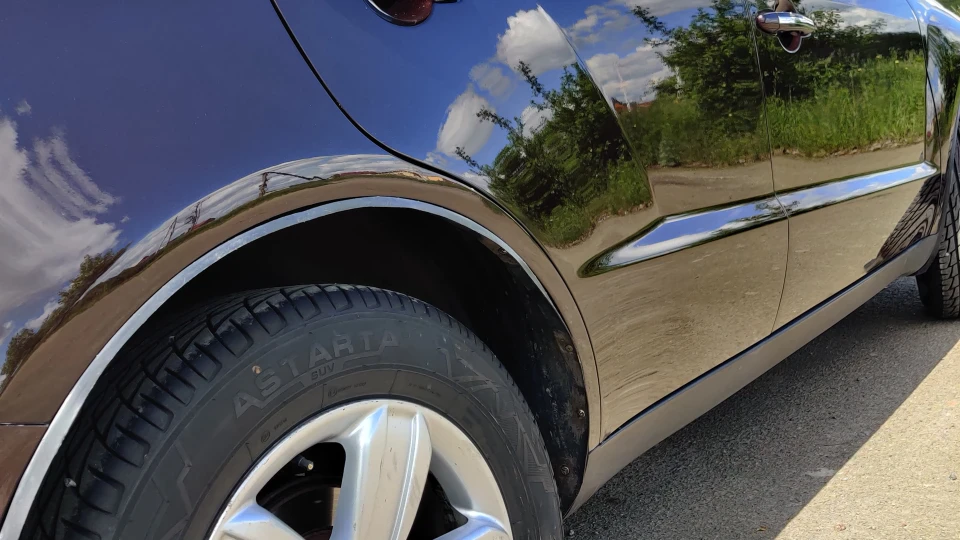 Geely Emgrand X7 2.0 Luxury 2