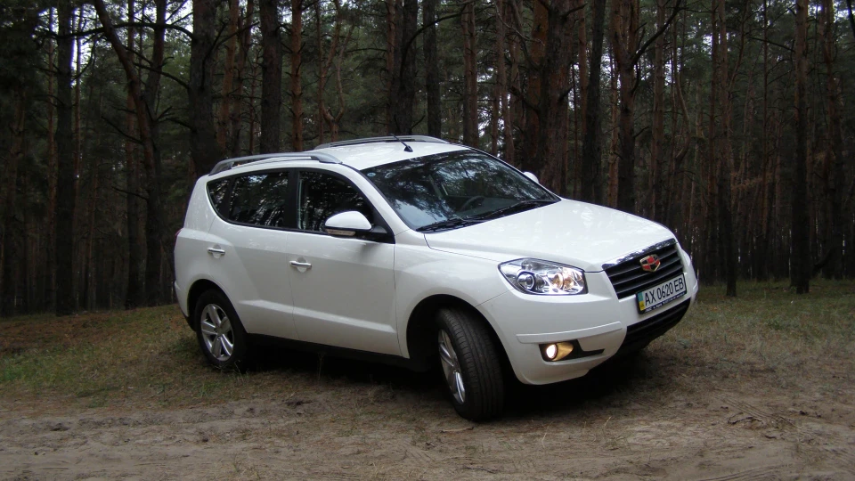 Geely Emgrand X7 БІЛА БЕСТЯ 2