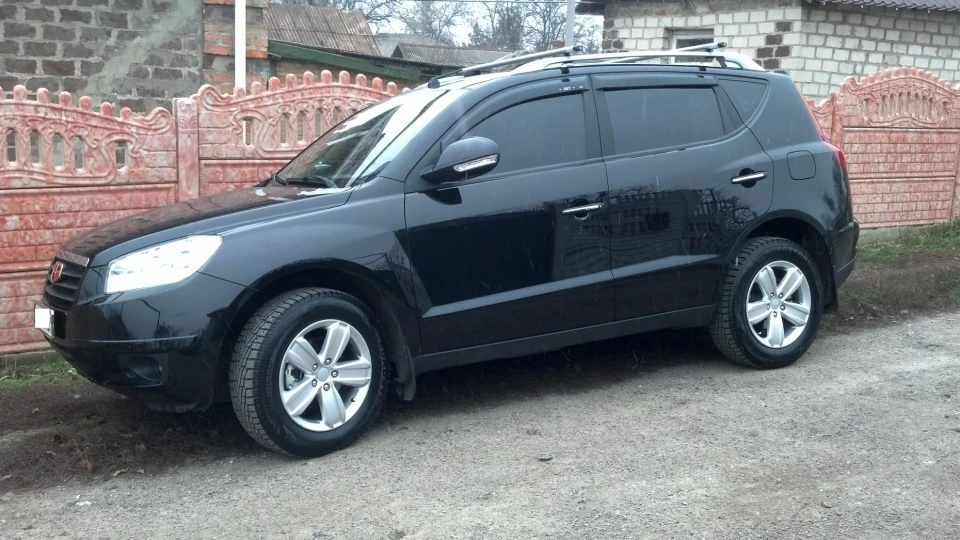 Geely Emgrand X7 BLACK 777 3