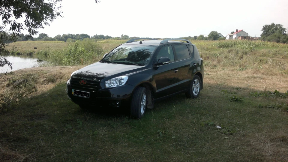 Geely Emgrand X7 "China RAV" 3