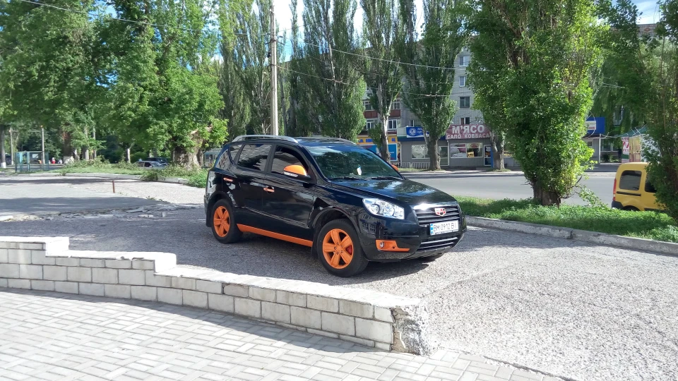 Geely Emgrand X7 Гілінтваген 2