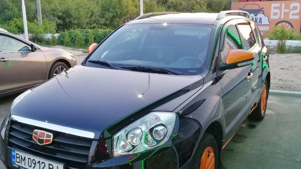 Geely Emgrand X7 Гілінтваген 3