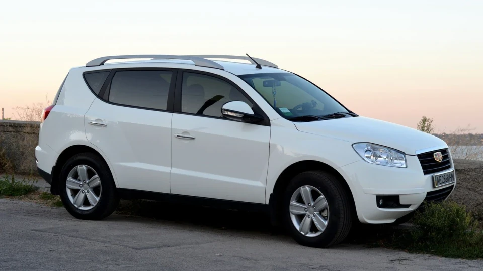 Geely Emgrand X7 PANDA 3