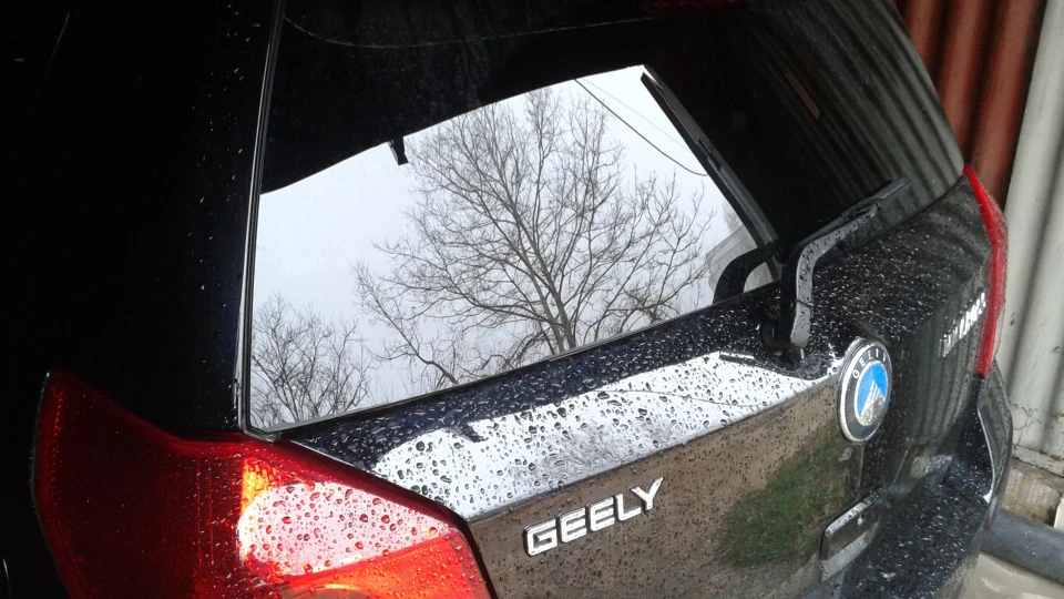Geely MK Cross Geely MK Cross