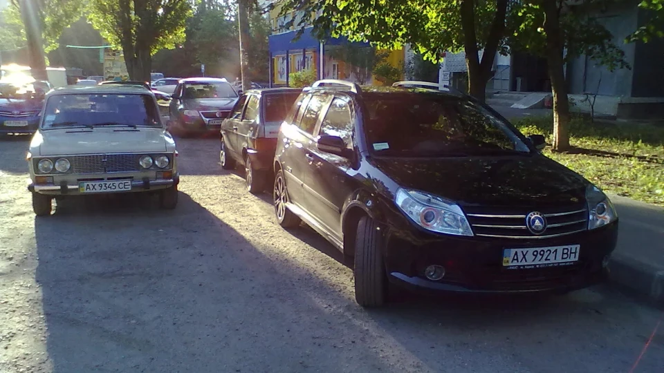 Geely MK Cross Impress 2