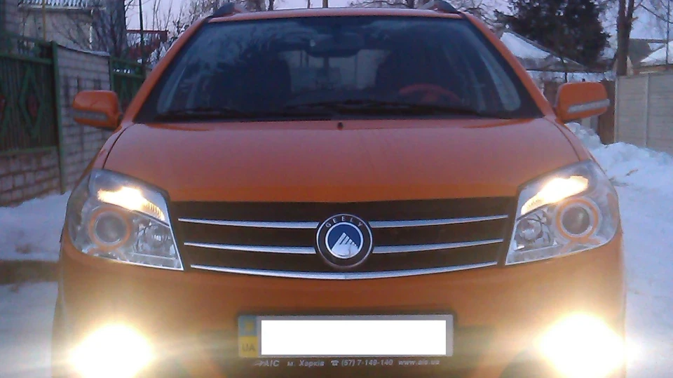 Geely MK Cross Impress 3