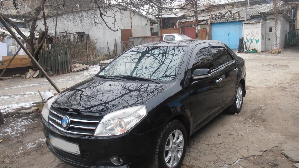 Geely MK