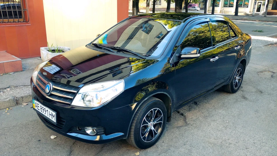 Geely MK