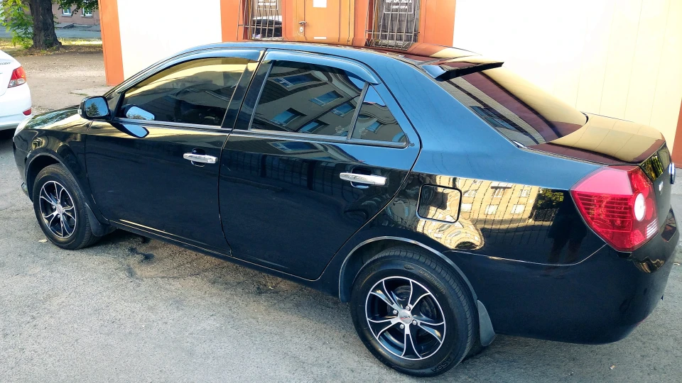 Geely MK 4
