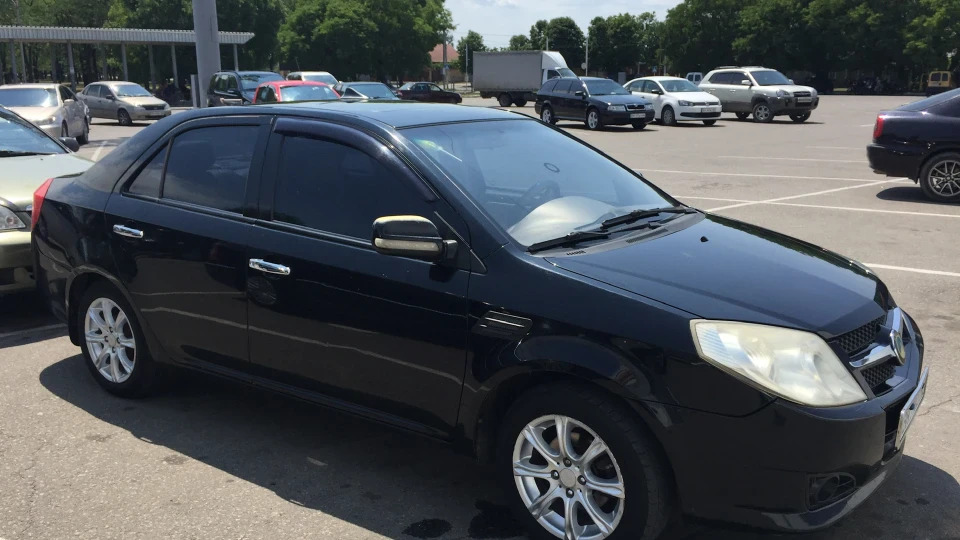 Geely MK 5
