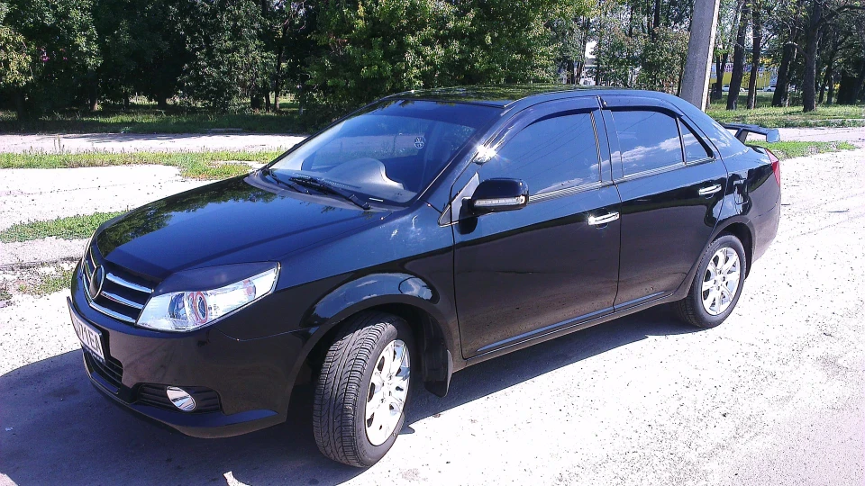 Geely MK 5