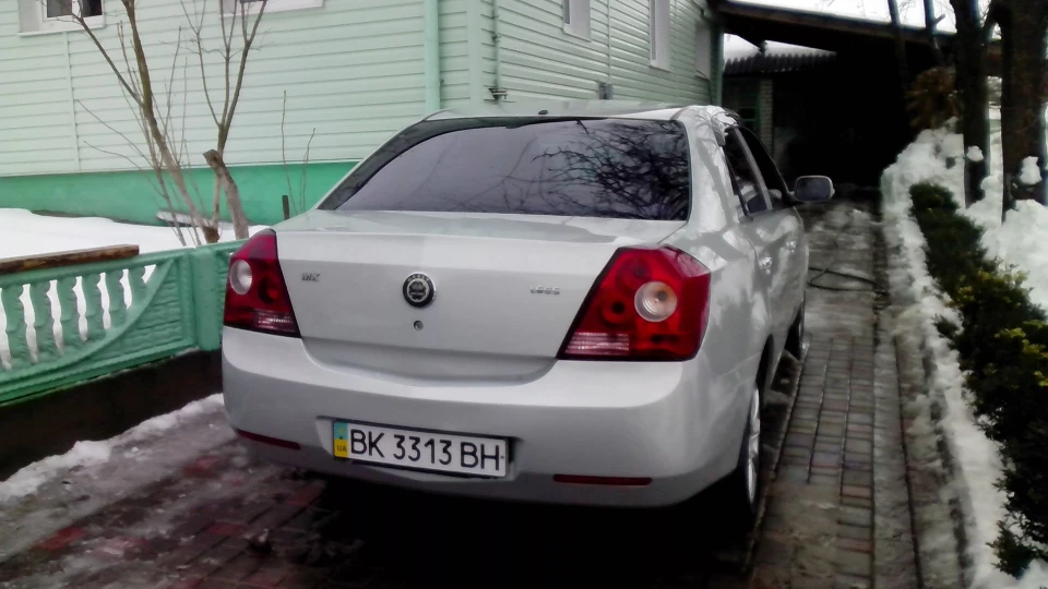 Geely MK 4