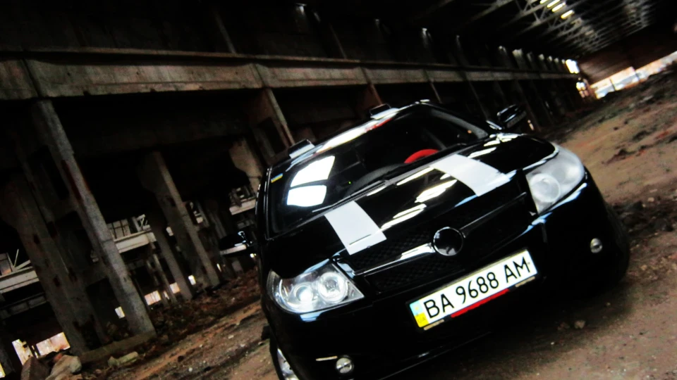 Geely MK 4