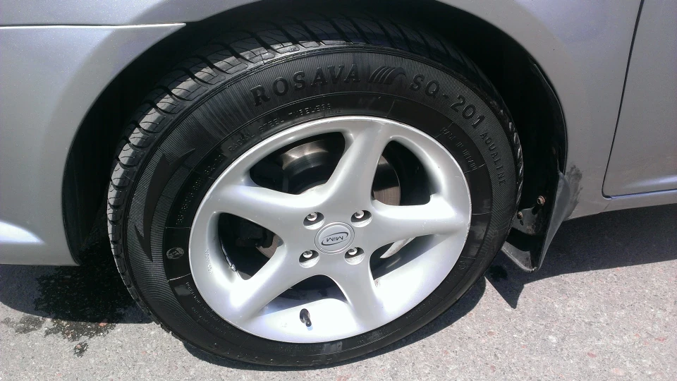 Geely MK 3
