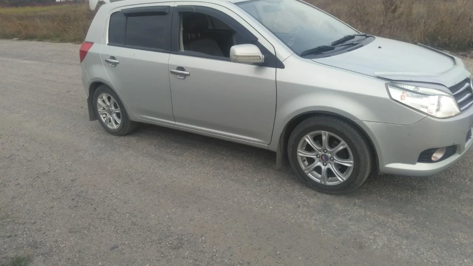 Geely MK 1.5 об'єм 3