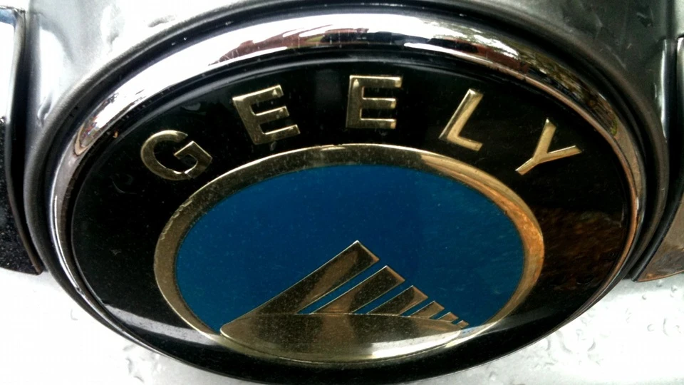 Geely MK 1.6 GL 4