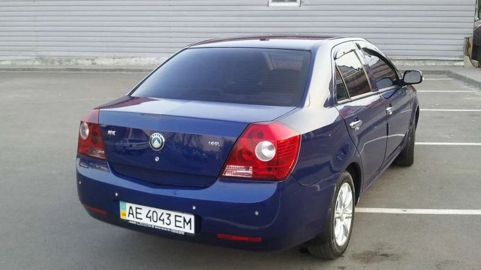 Geely MK Blue Wave 3