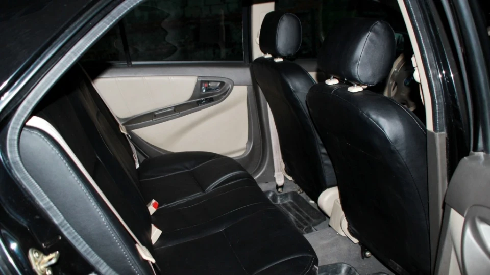 Geely MK ЧОРНА ПЕРЛИНА 2