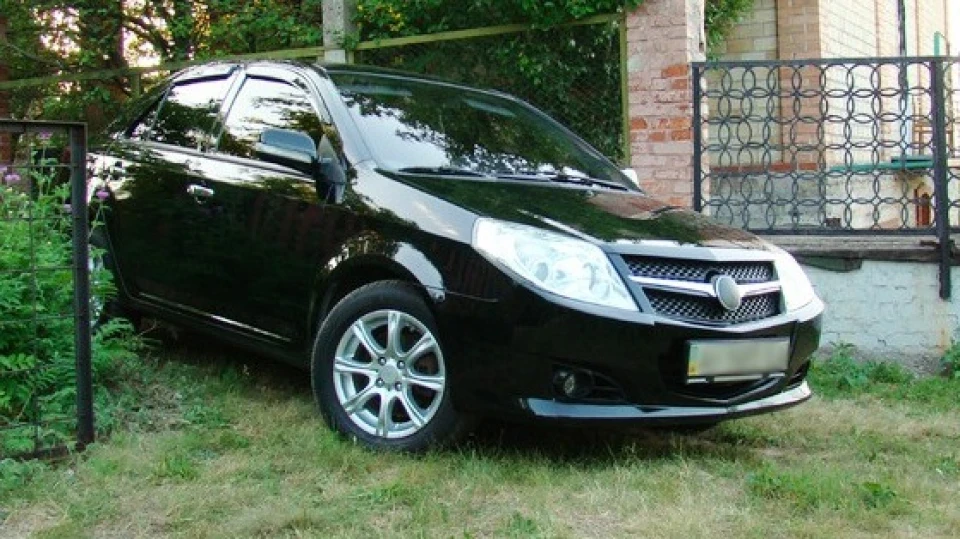 Geely MK ЧОРНА ПЕРЛИНА 4